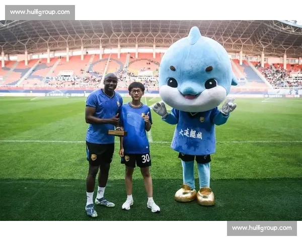 大连鲲城 2-1 险胜定南赣联 王刚补时绝杀掀主场狂潮